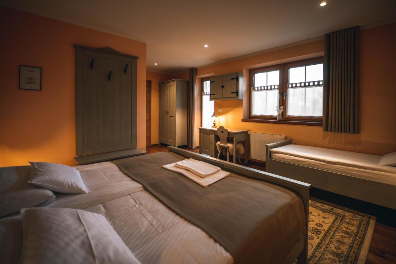 Hotel Zamorc Škofja Loka Екстериор снимка