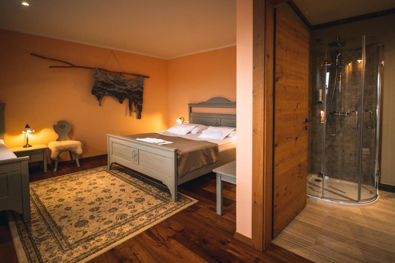 Hotel Zamorc Škofja Loka Екстериор снимка