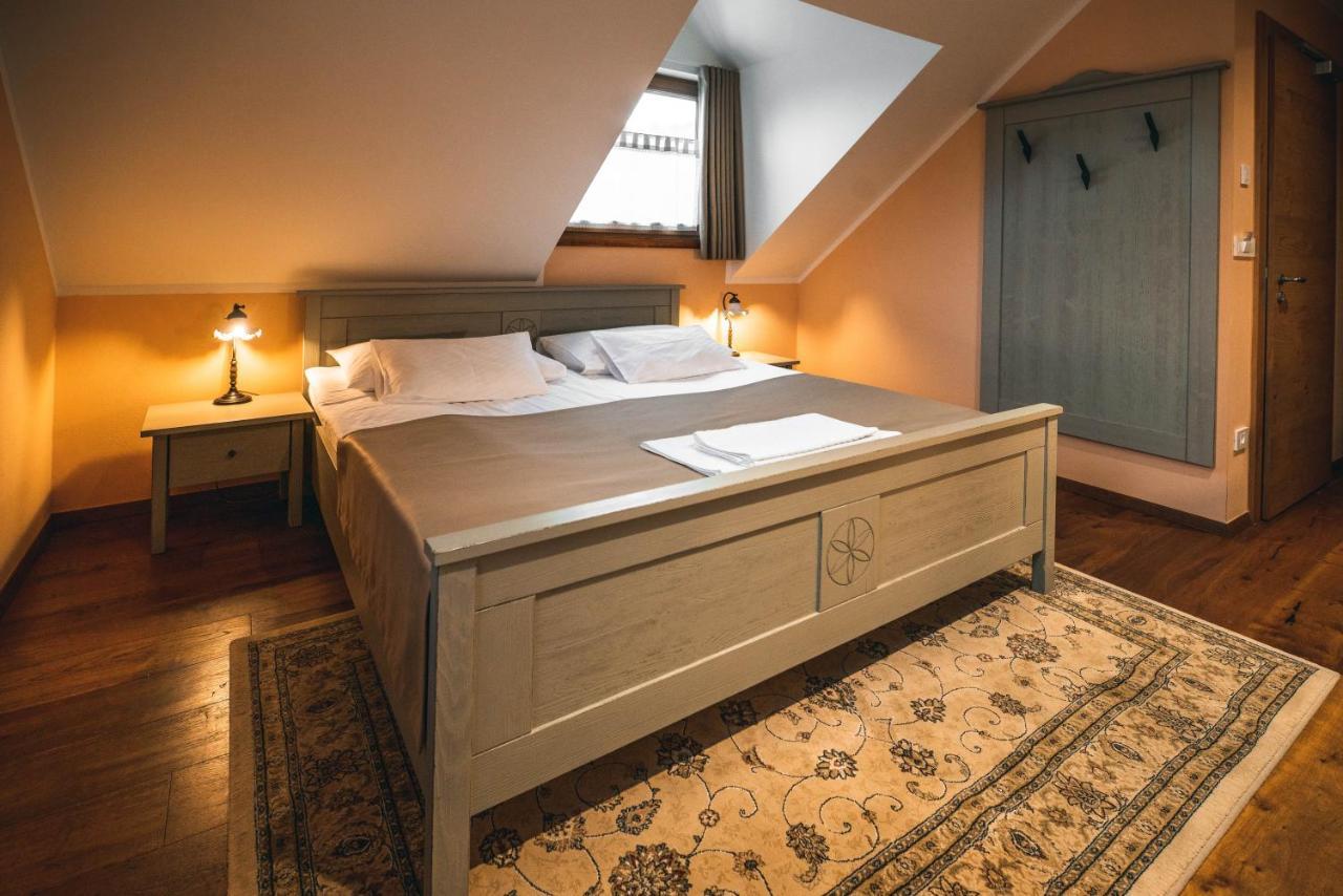 Hotel Zamorc Škofja Loka Екстериор снимка