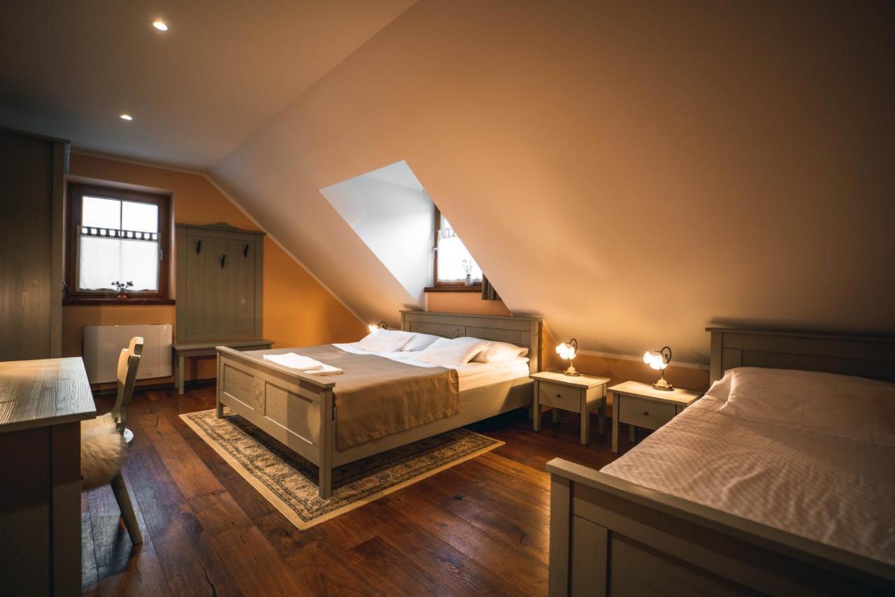 Hotel Zamorc Škofja Loka Екстериор снимка